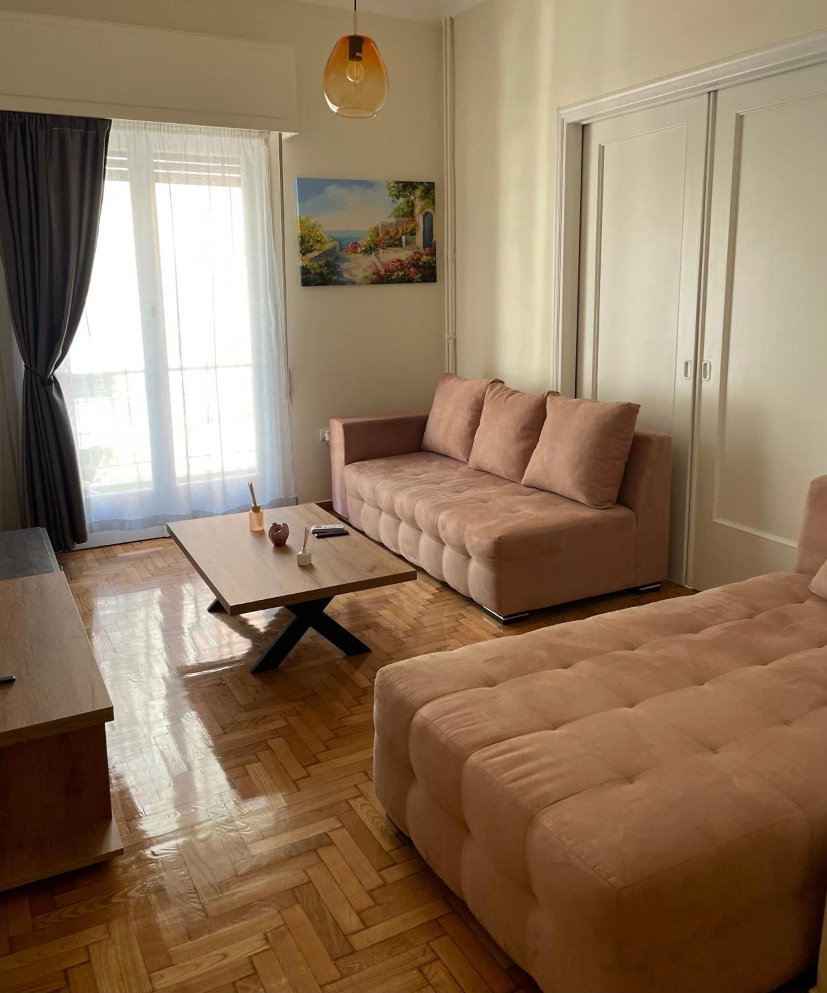 Spacious Apartment Near Panormou Metro Athen Exterior foto
